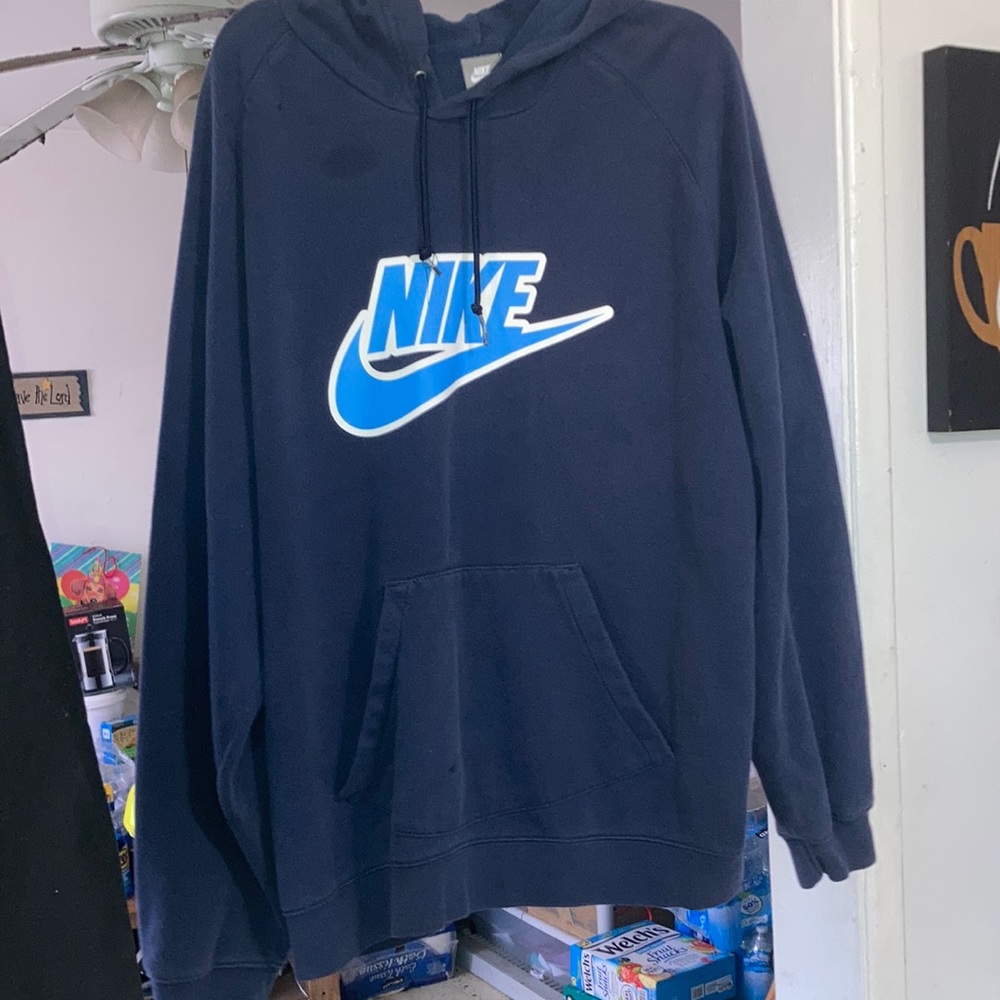 Old school Navy blue nike pull over.